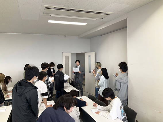 情報文化キャリア総合　緑川晃太さん