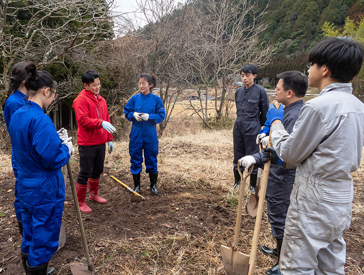 小野郷学区休耕地での自然農体験