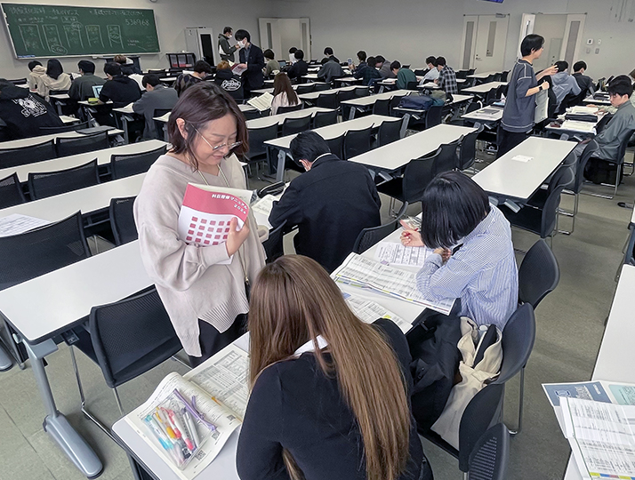 新入生向け年度当初ガイダンスを実施　廣田先生