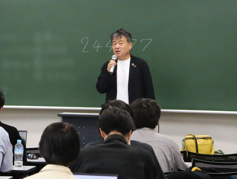 米屋株式会社常務取締役の佐久間智久様